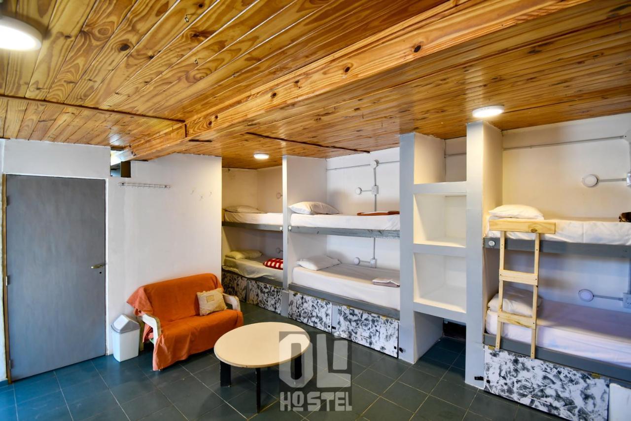 Oli Hostel San Rafael  Luaran gambar